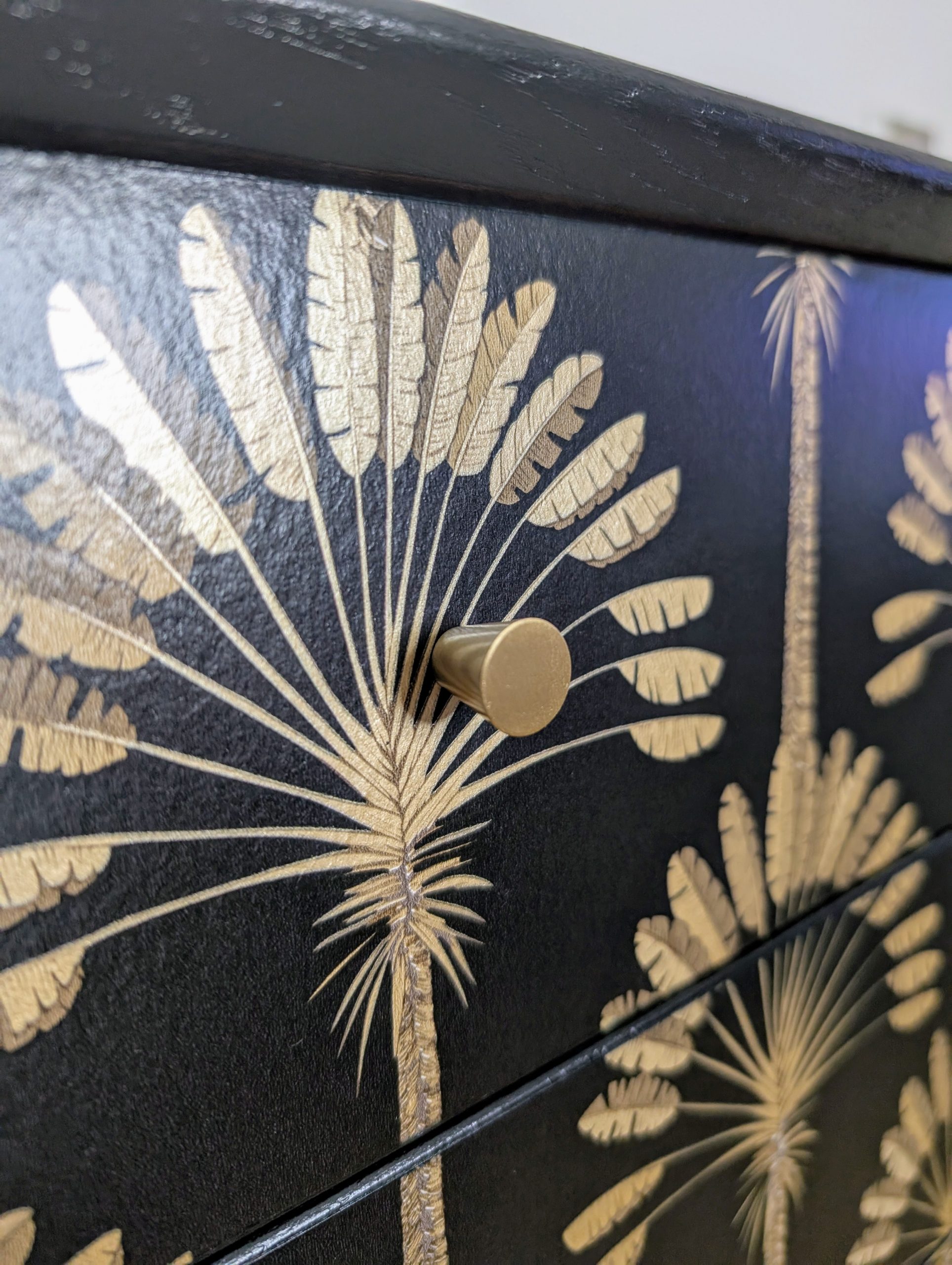 G plan chest of drawers in black - Image 7