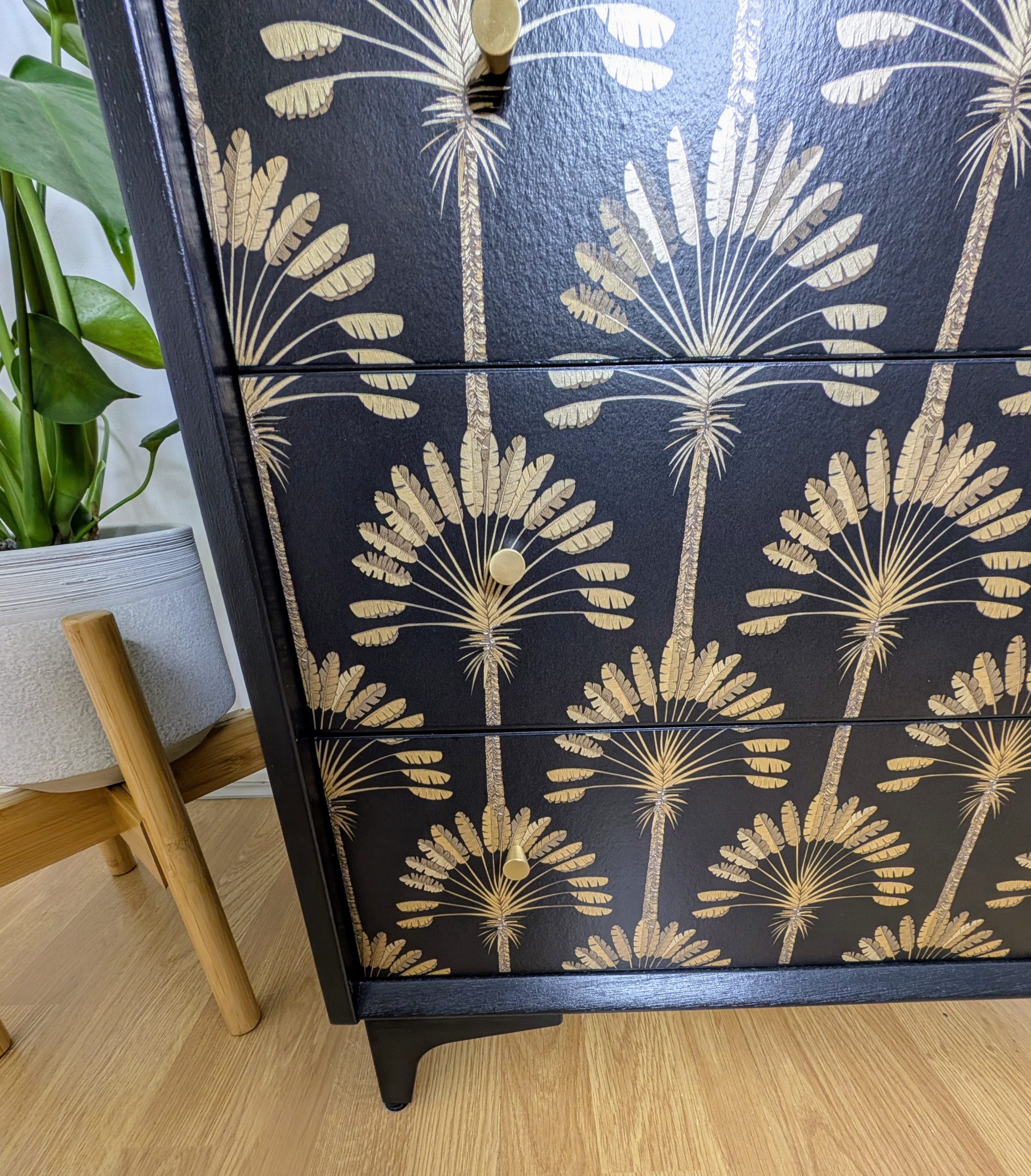 G plan chest of drawers in black - Image 9