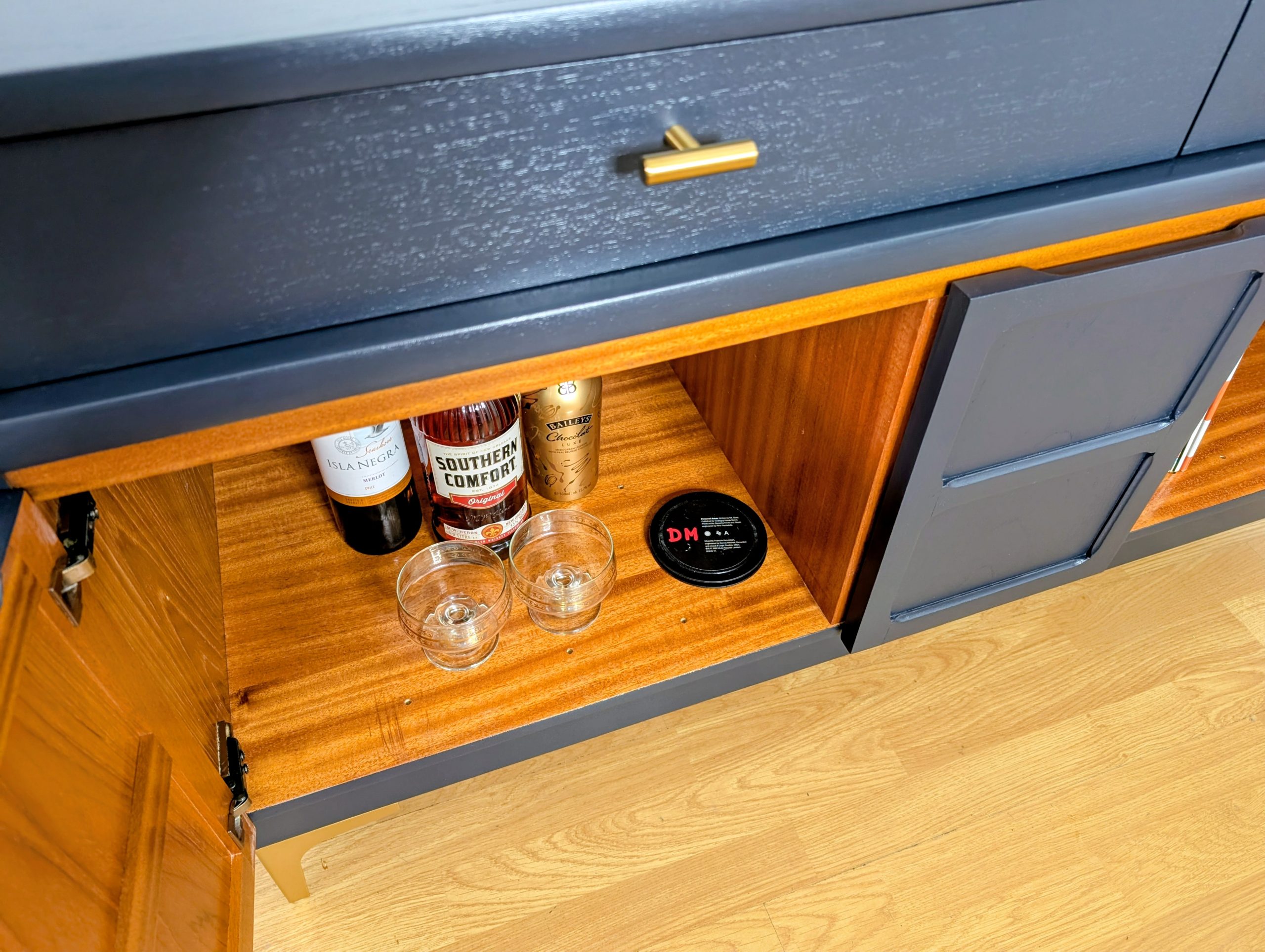 Nathan -Media unit/drinks cabinet - Image 6