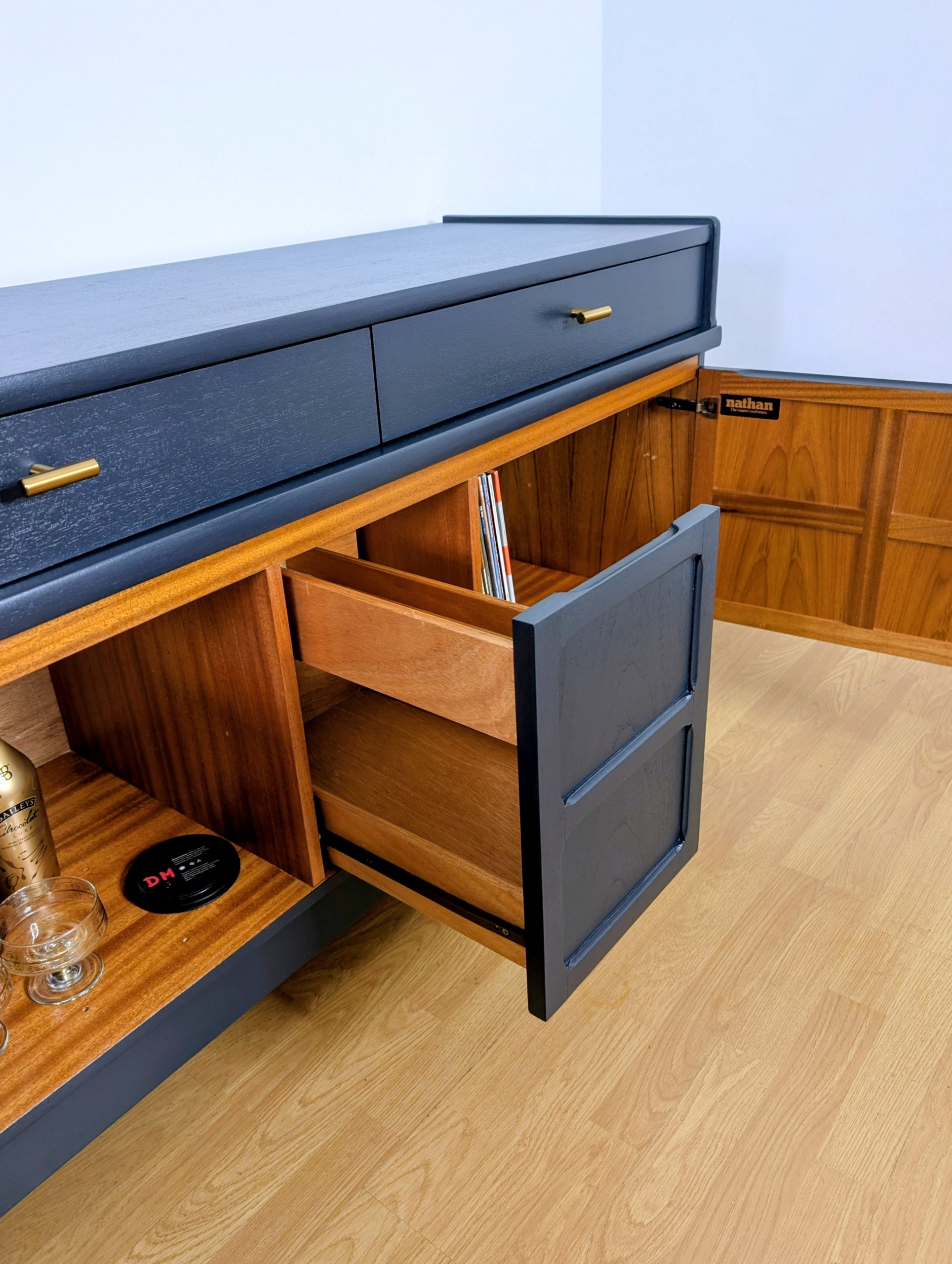 Nathan -Media unit/drinks cabinet - Image 8