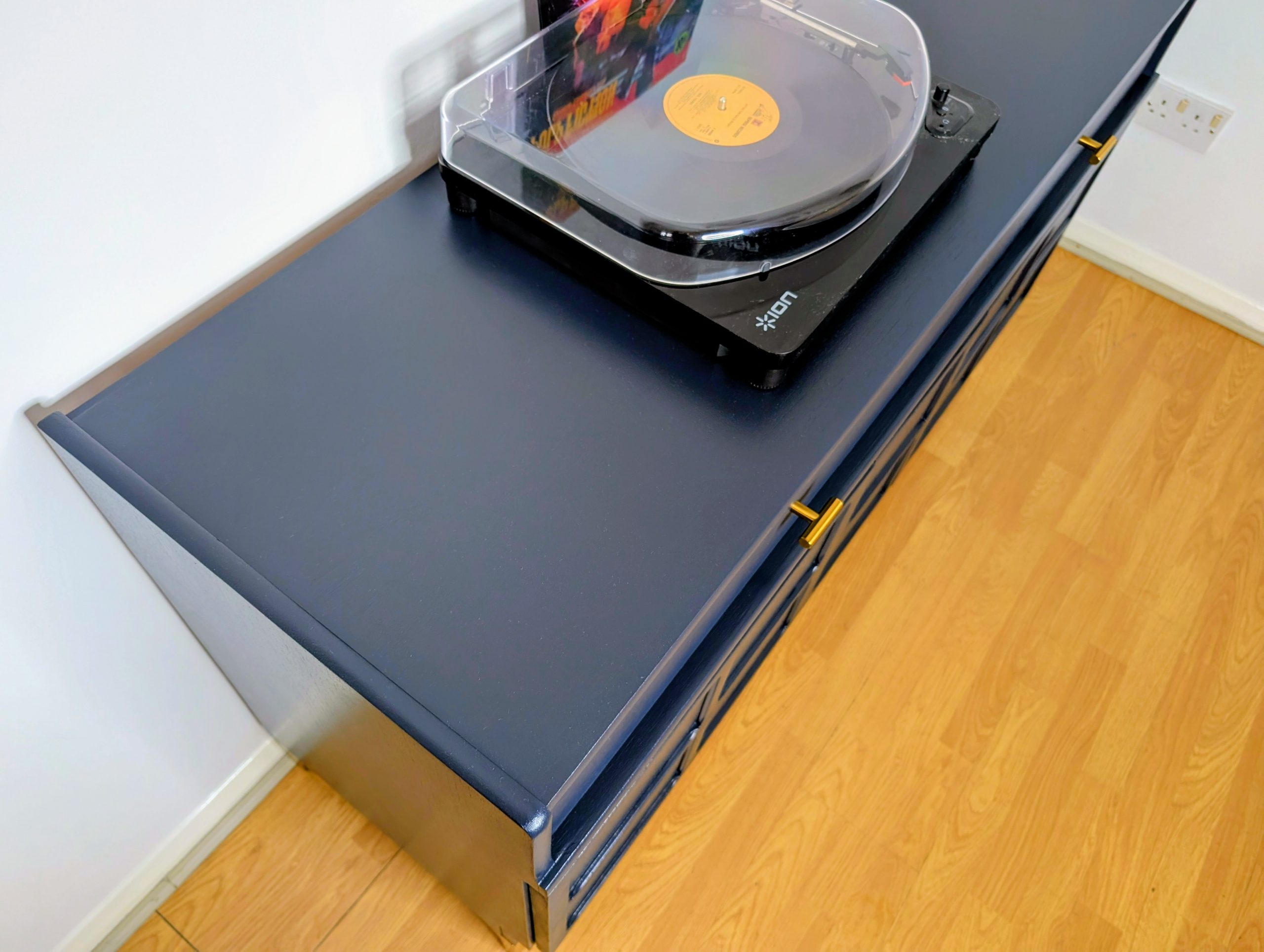 Nathan -Media unit/drinks cabinet - Image 4