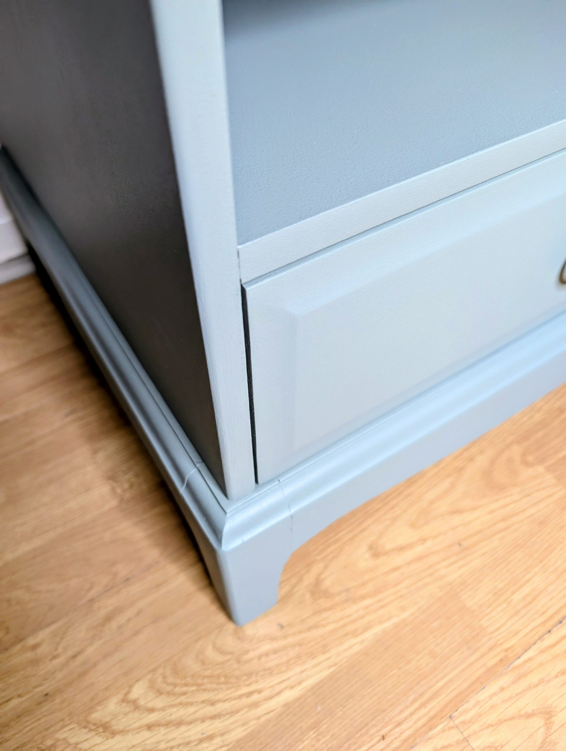 Pair of bedside tables by Stag - Image 8