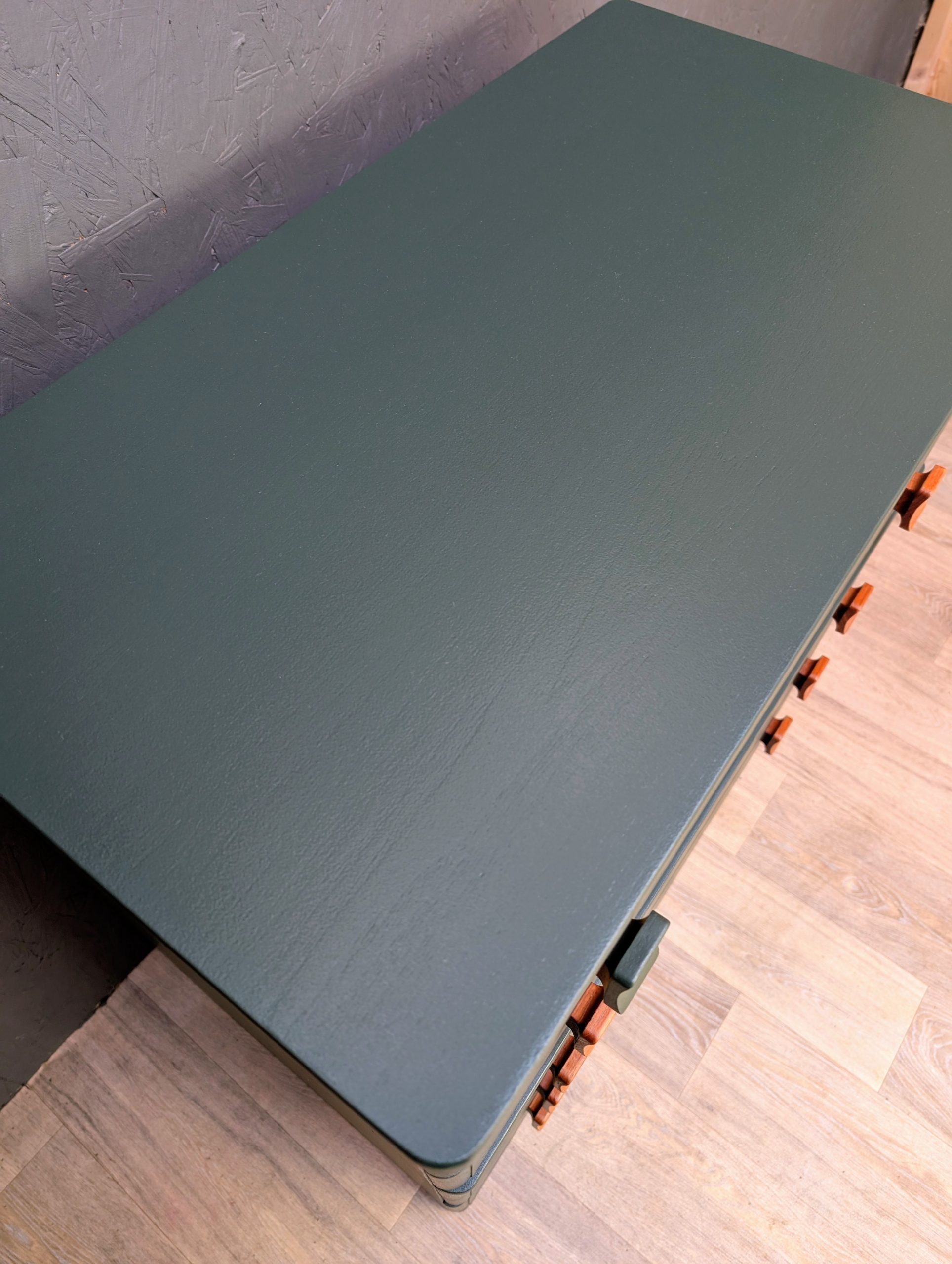 Stag Cantata green chest of drawers - Image 5